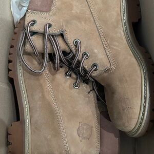 Timberland wheat hiker boots
